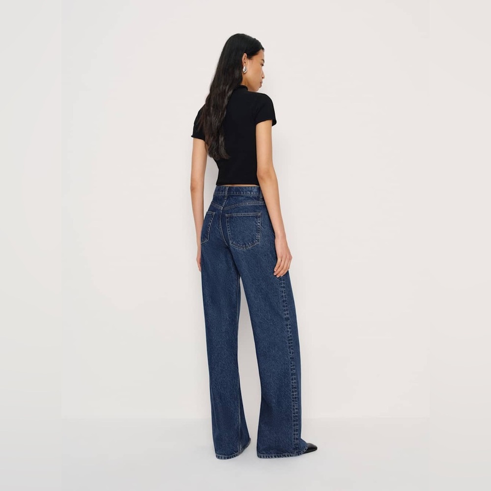 Reformation Cary Low Rise slouchy Wide-Leg Jeans Size 26 in Cleary. EUC - Picture 5 of 8